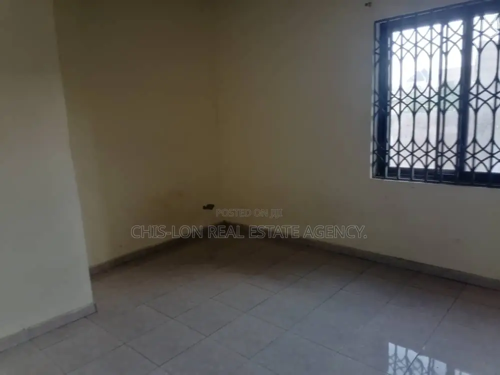 3bdrm House in Kasoa Tuba, Toll Booth for rent