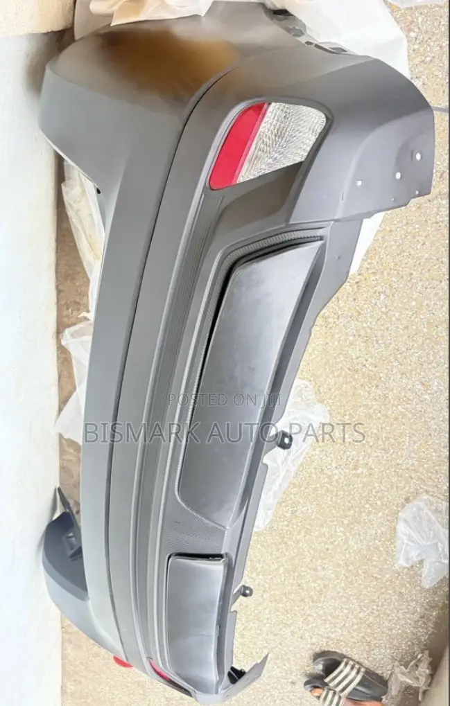 Mitsubishi Eclipse Cross 2018 2019 2020 2021 Back Bumper Complete