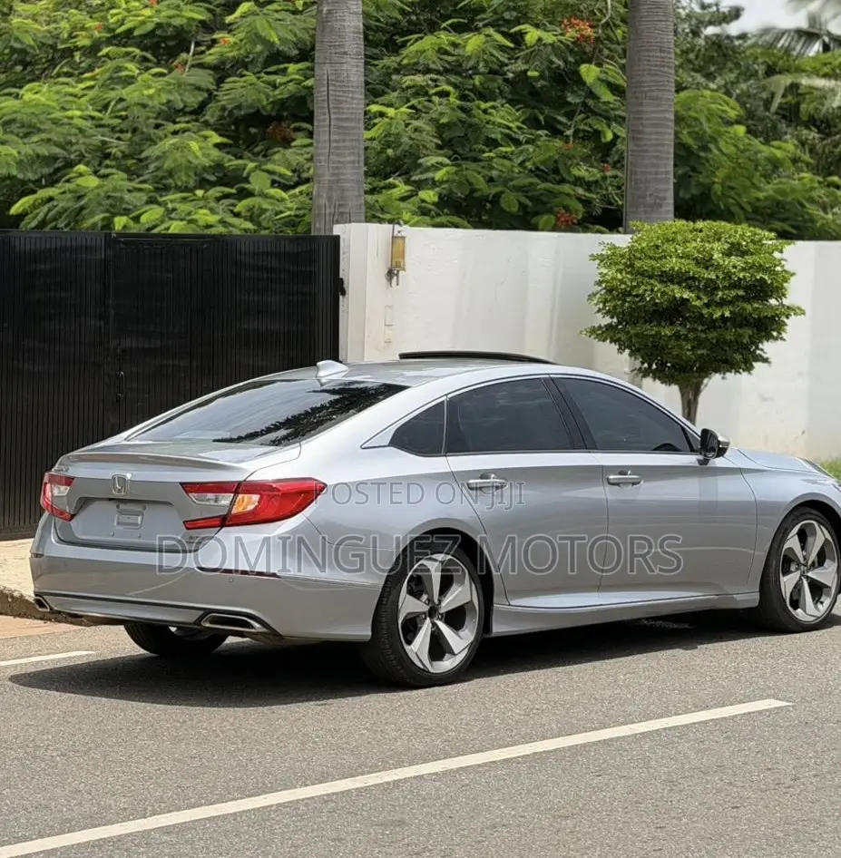 Honda Accord 2019 Silver