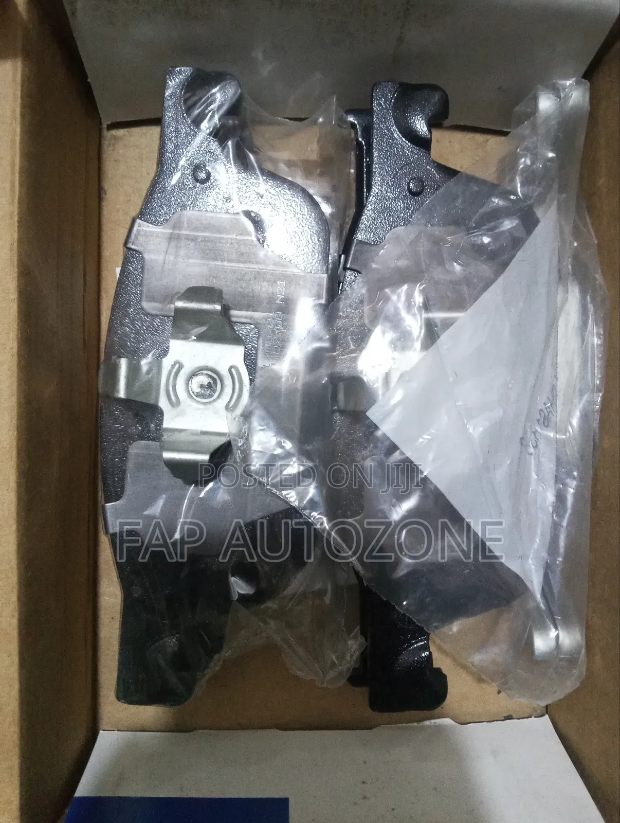 0232. Original Ceramic Range Rover Brake Pads Imported From Usa