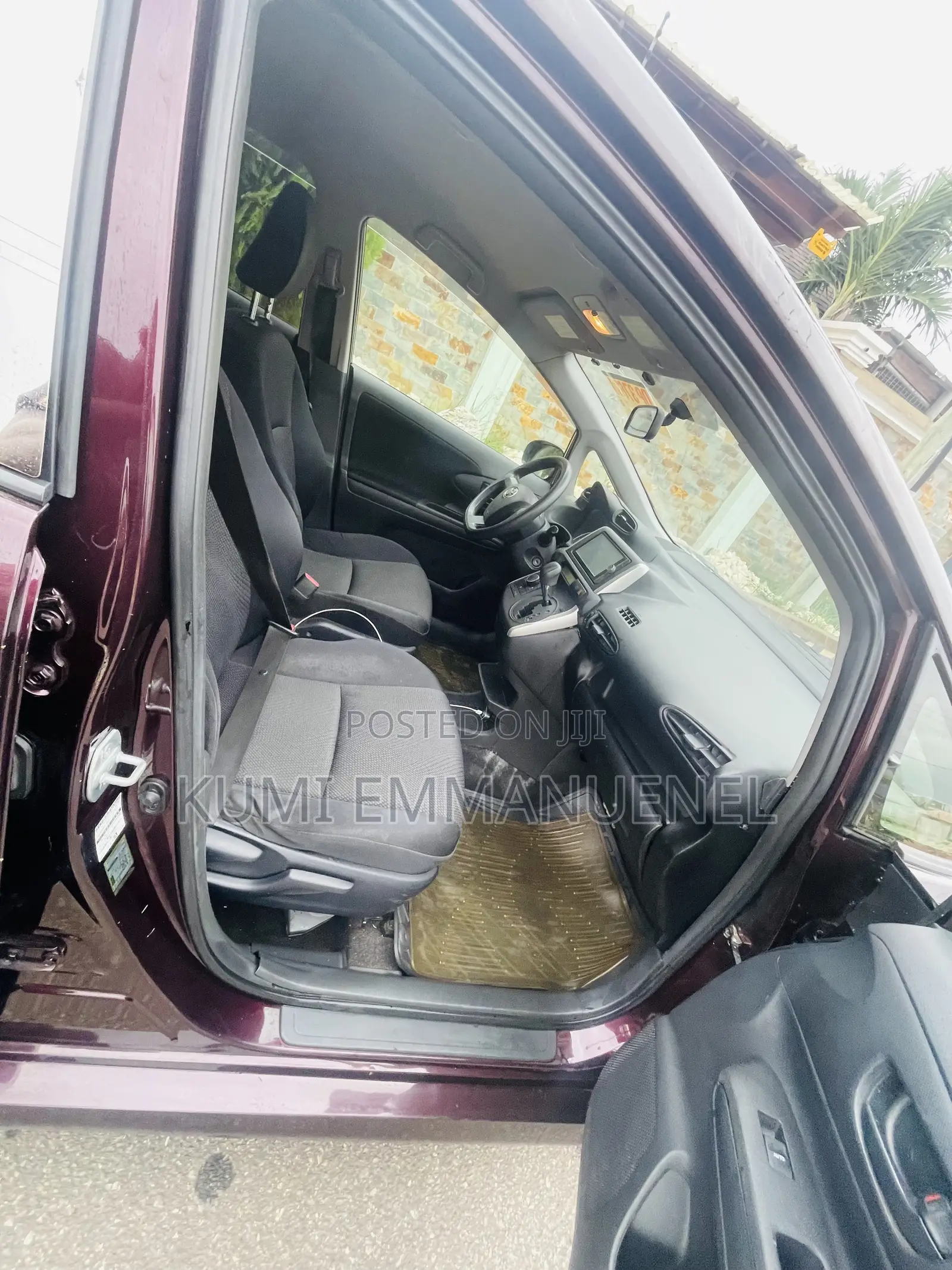 Toyota Wish 2013 Red