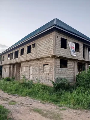 5bdrm House in Accra Metropolitan for sale