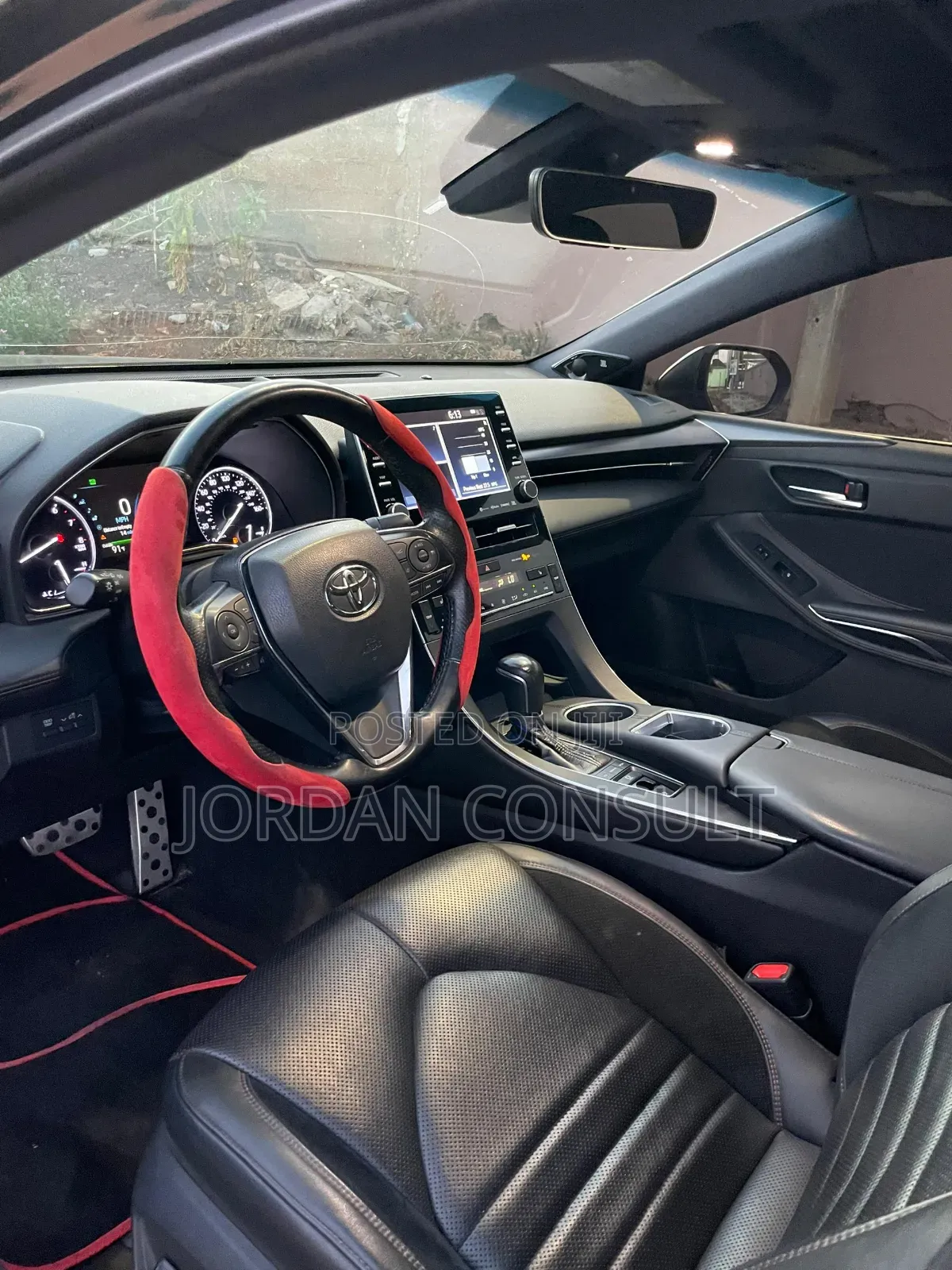 Toyota Avalon XLE 2020 Black