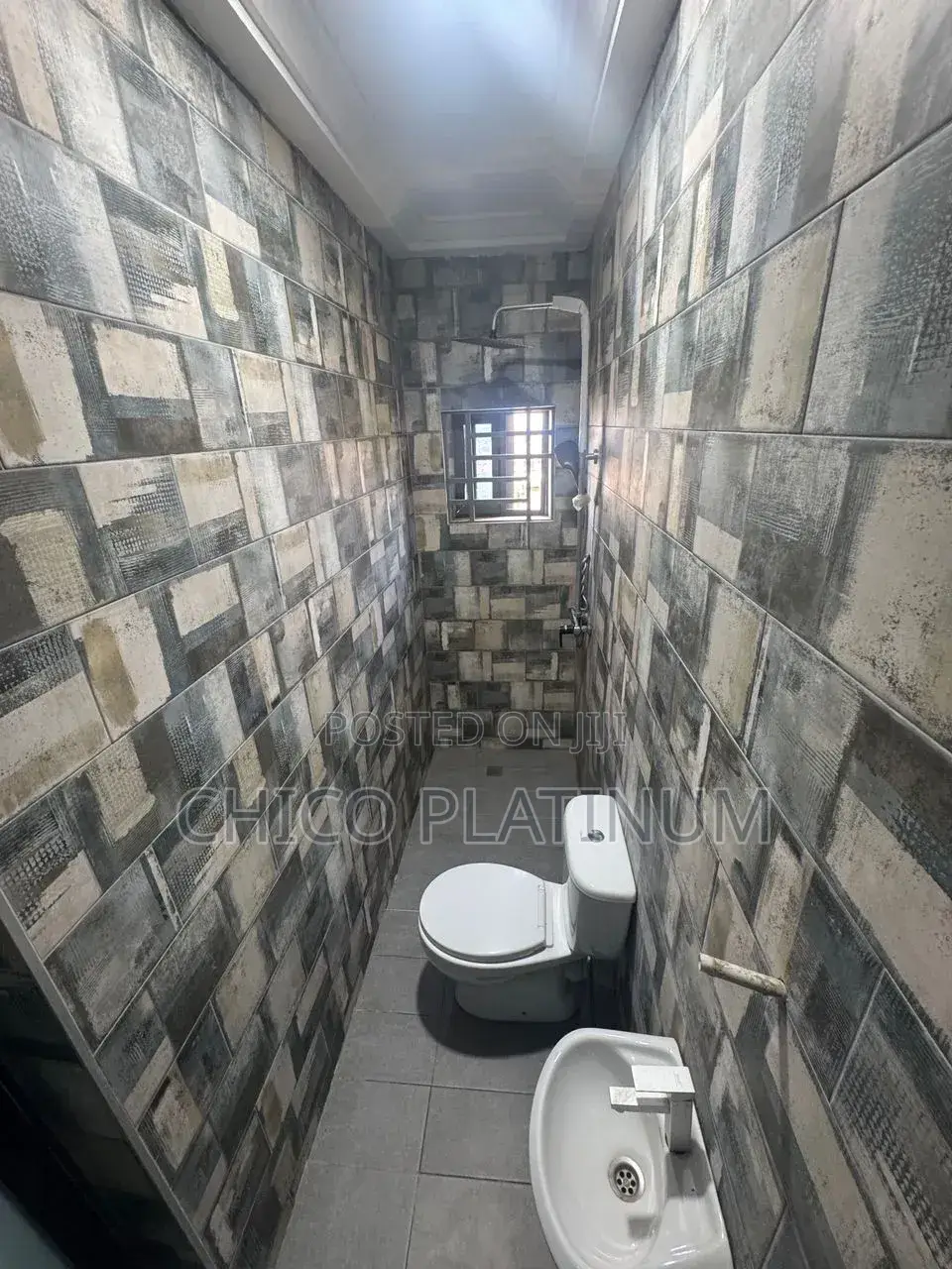2bdrm Apartment in Gbawe, Zero for rent