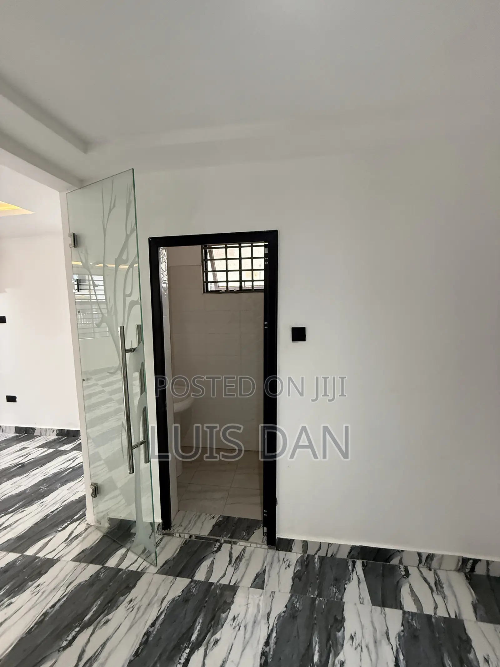 2bdrm Apartment in Jascag, Sakumono for rent