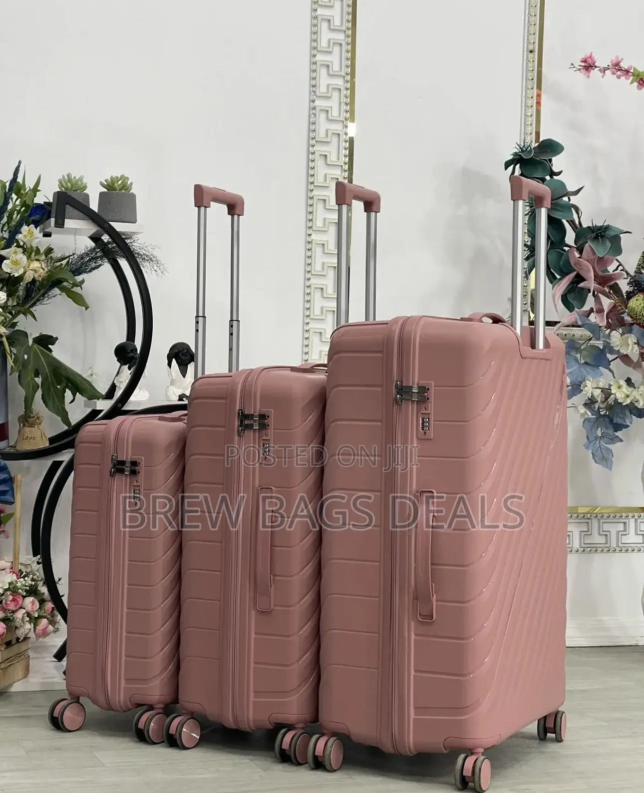 Quality Unicross 3set Fiber Unbreakable Traveling Bag.