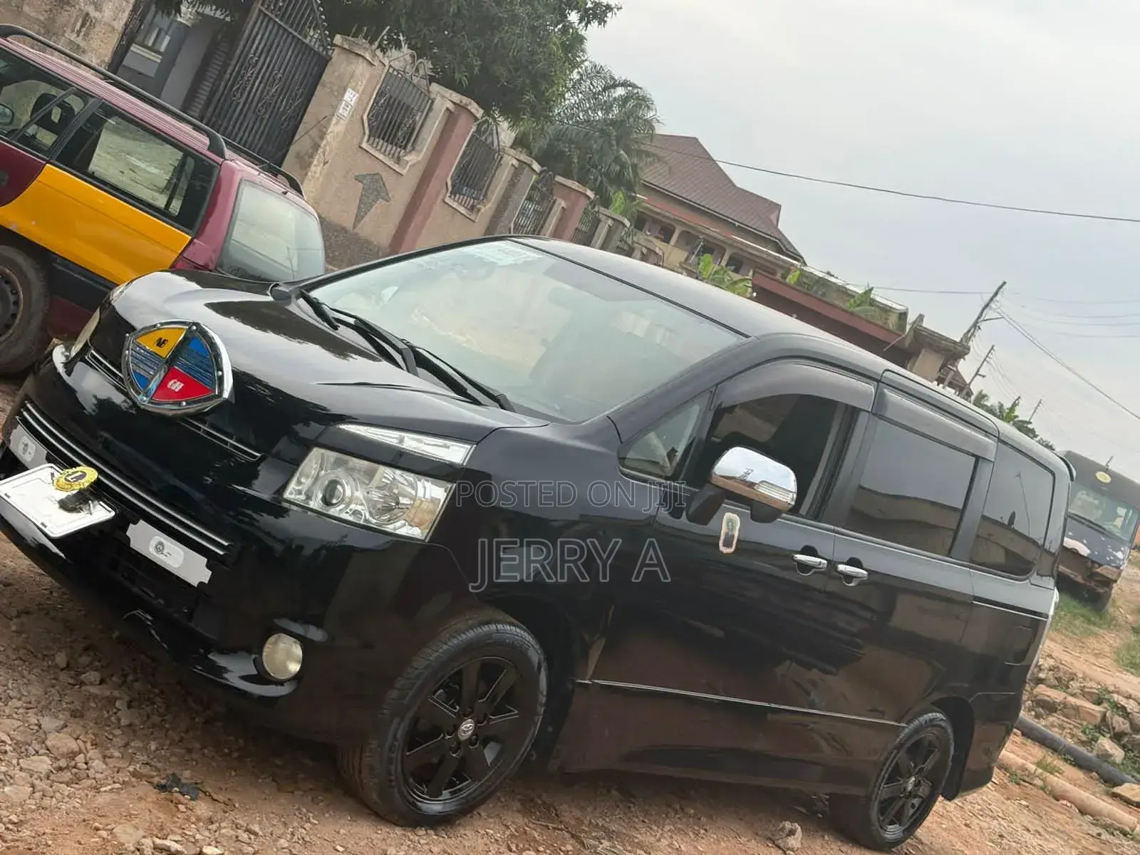 Toyota Voxy 2012 Black