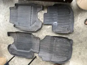 Honda HRV Carpet/Floor Mats Set