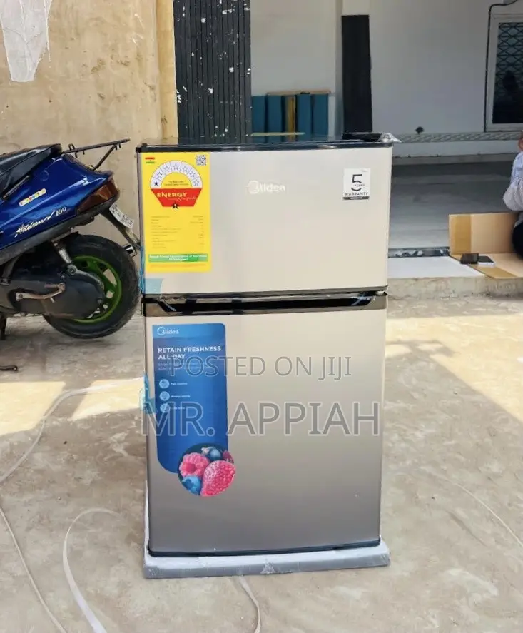 Lovely Design Midea 2 Door Electric Refrigerator(87liter) 