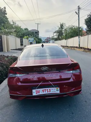 Hyundai Elantra SE 2023 Red