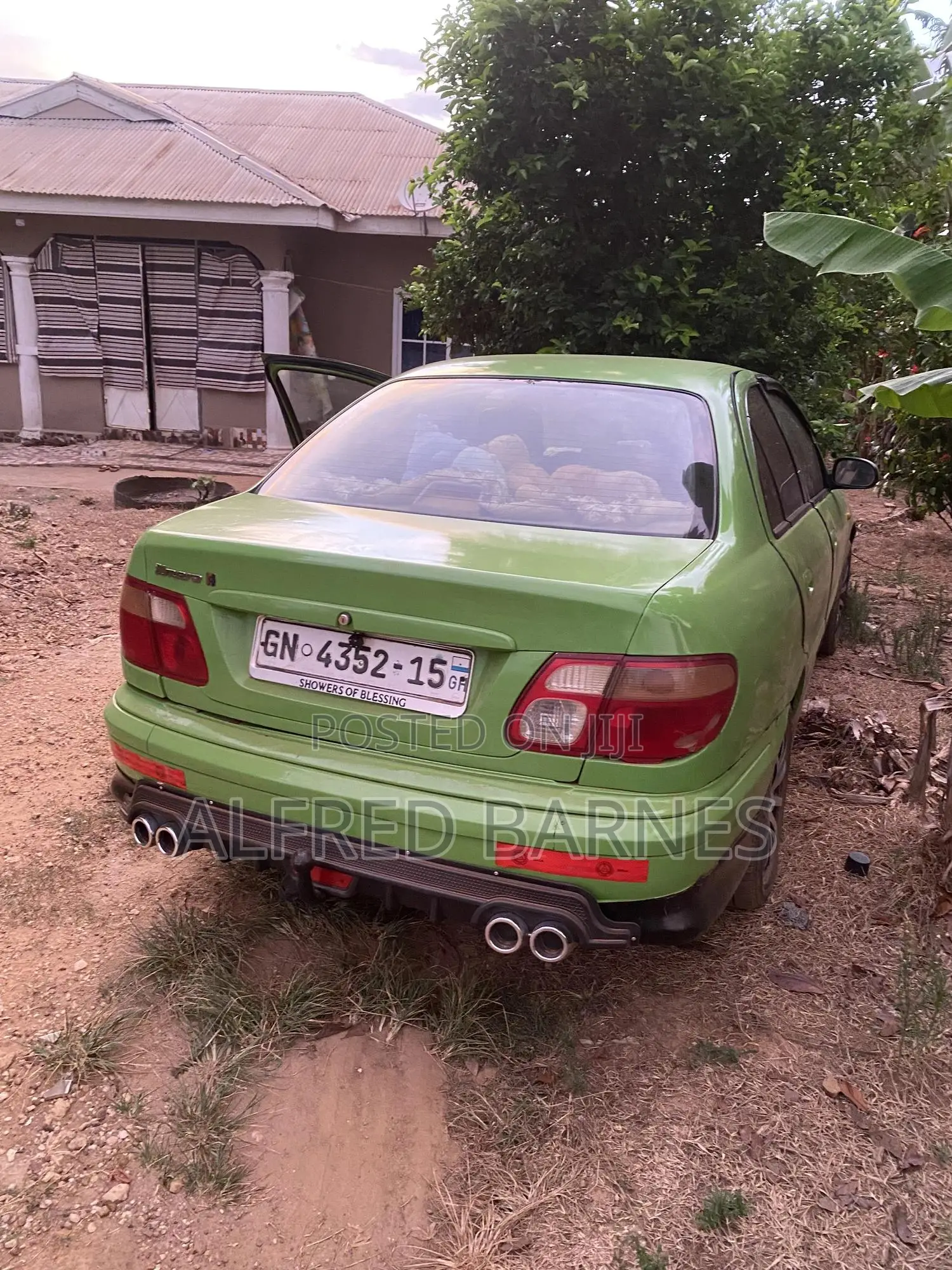 Nissan Almera Tino 2004 Green