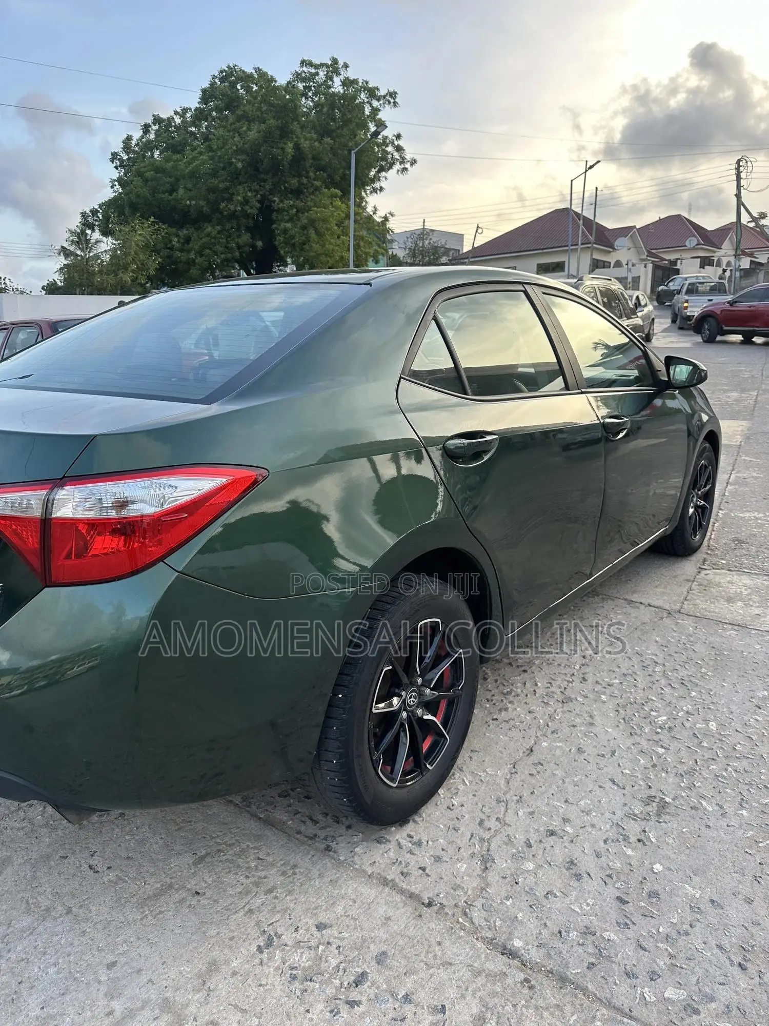 Toyota Corolla L 4dr Sedan (1.8L 4cyl 4A) 2015 Green