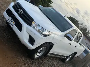 Toyota Toyoace 2017 White