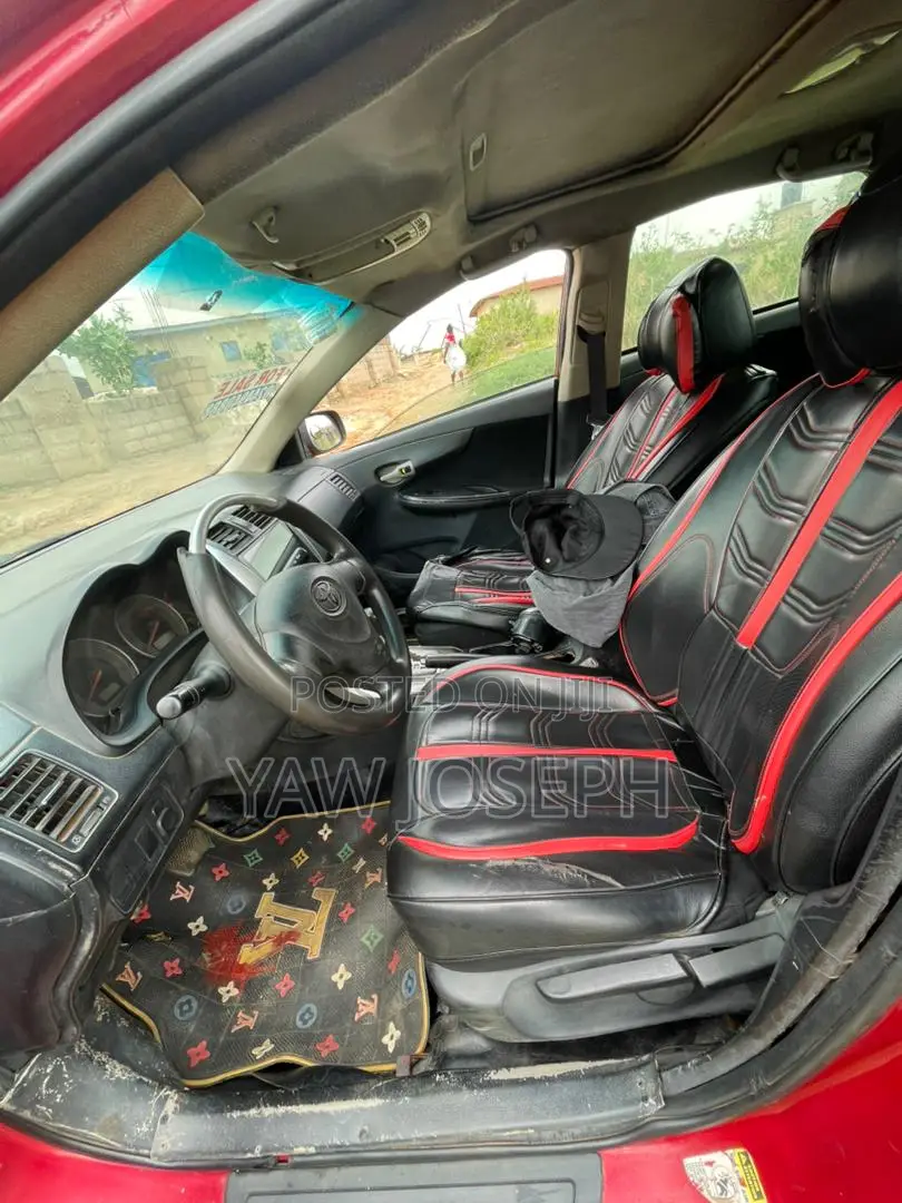 Toyota Corolla 2010 Red