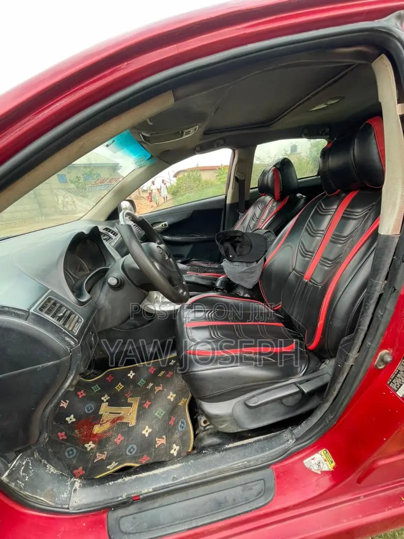 Toyota Corolla 2010 Red
