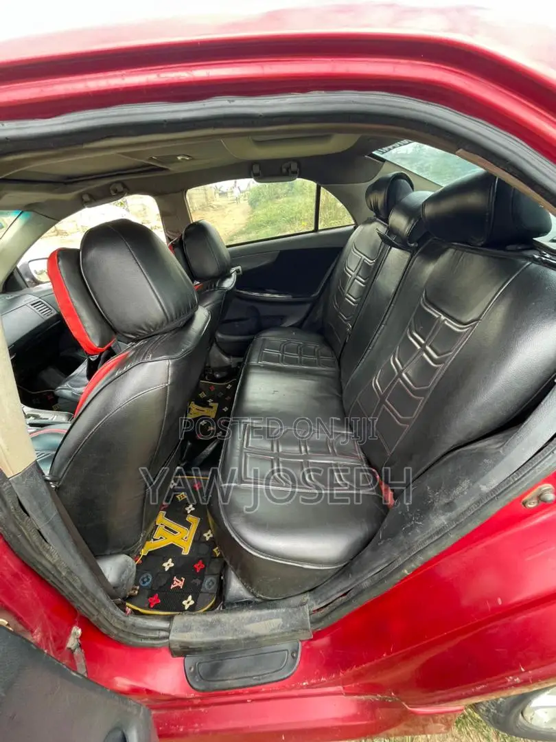 Toyota Corolla 2010 Red