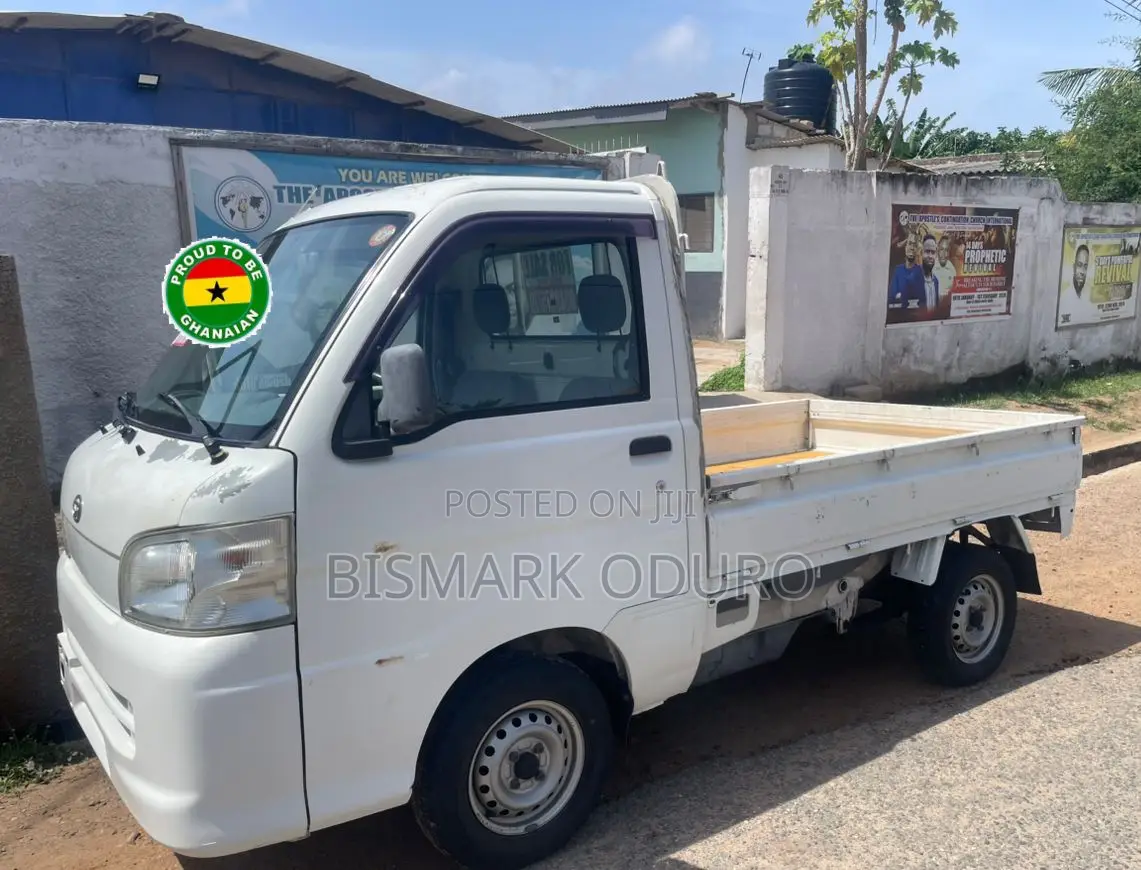 Daihatsu Hijet 2005 Model