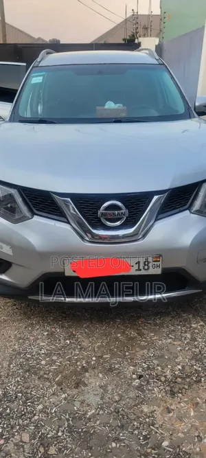 Nissan Rogue SV AWD 2016 Silver