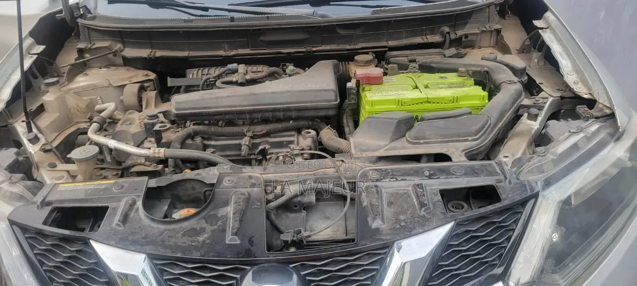 Nissan Rogue SV AWD 2016 Silver
