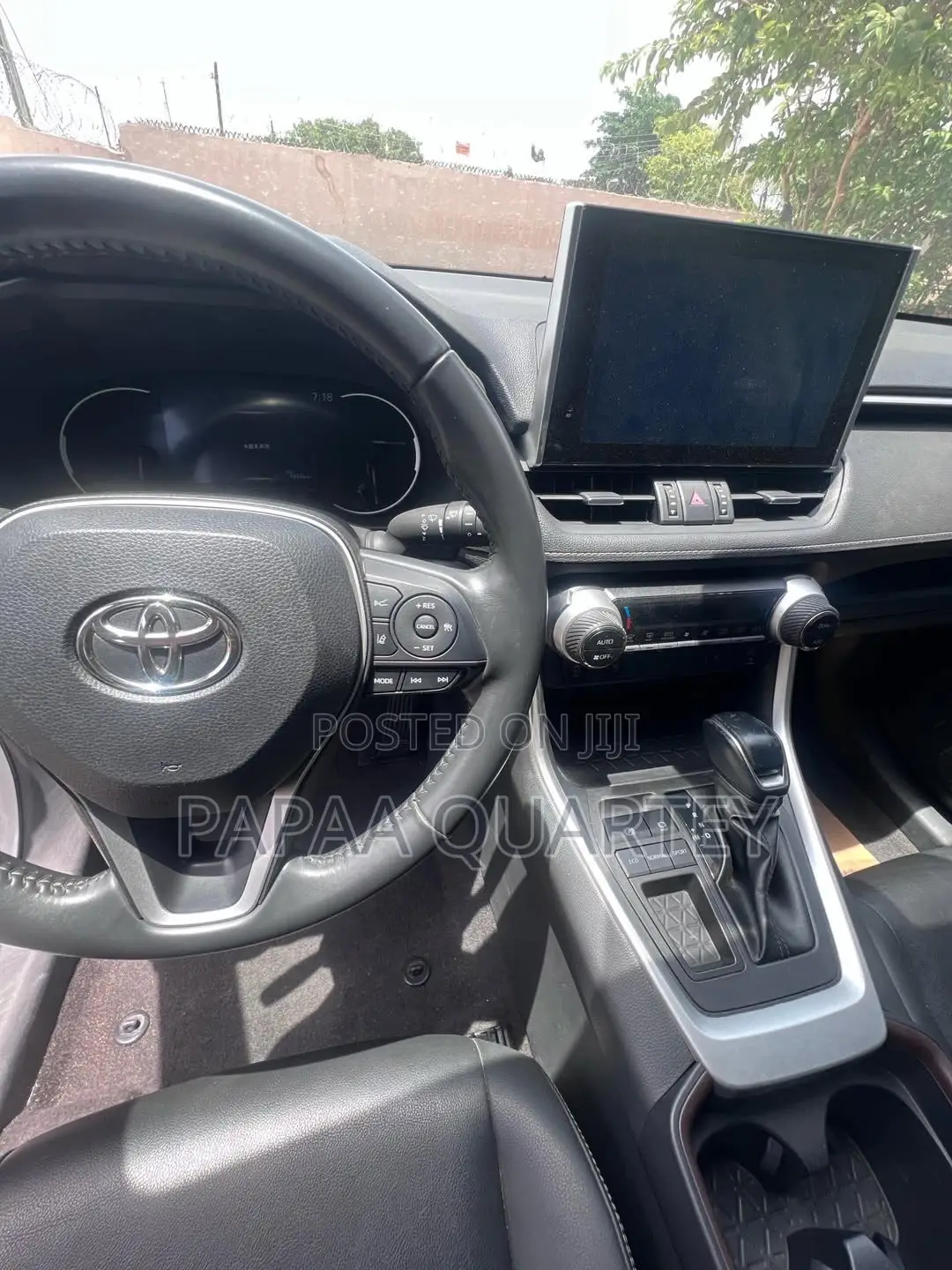 Toyota RAV4 2023 White