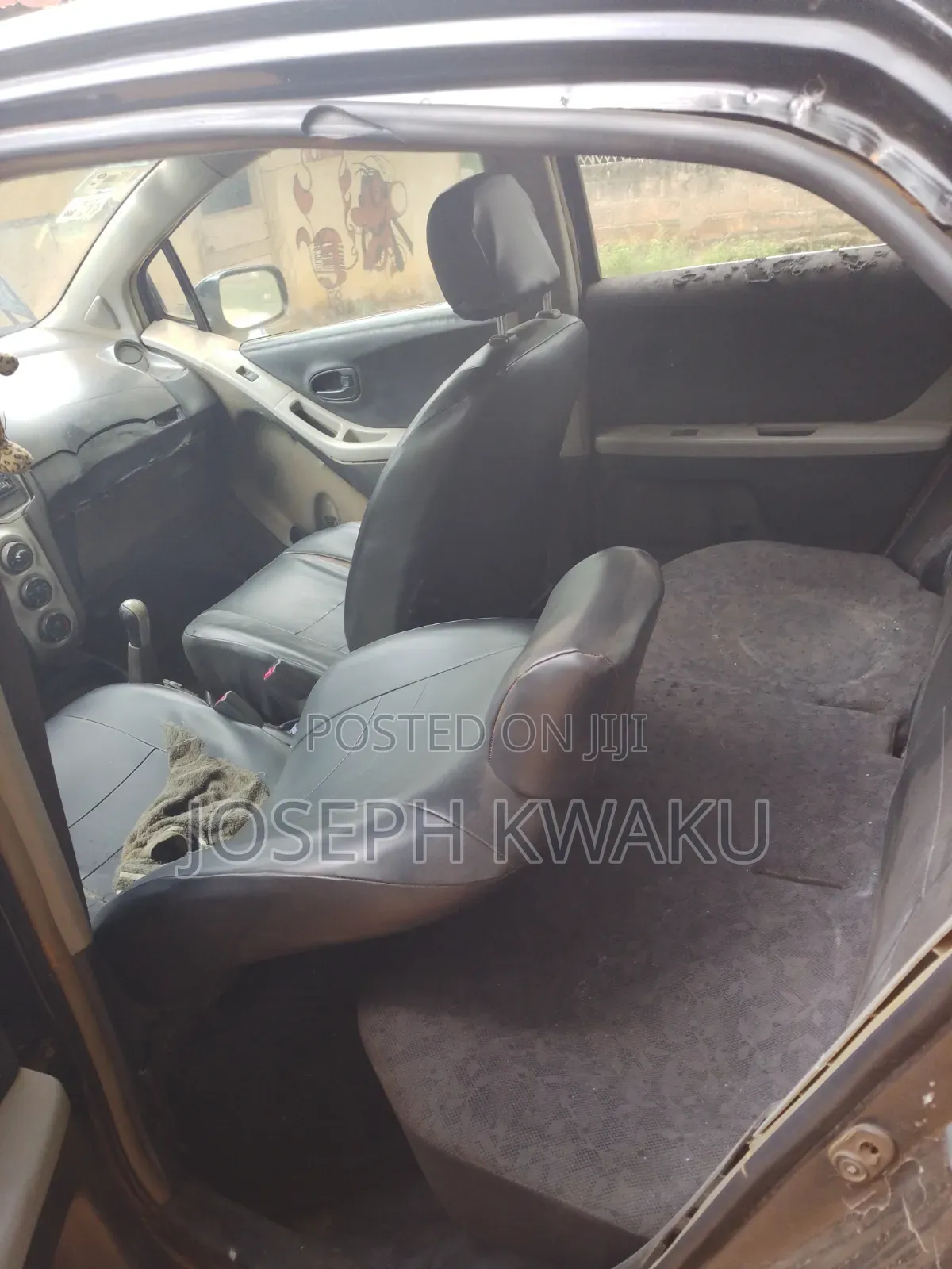 Toyota Vitz 2009 Black