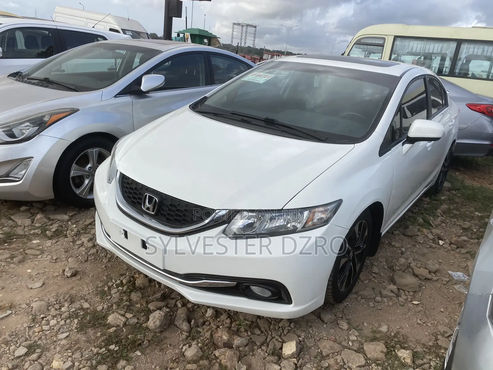 Honda Civic Sport Touring 4dr Hatchback (1.5L 4cyl) 2017 White