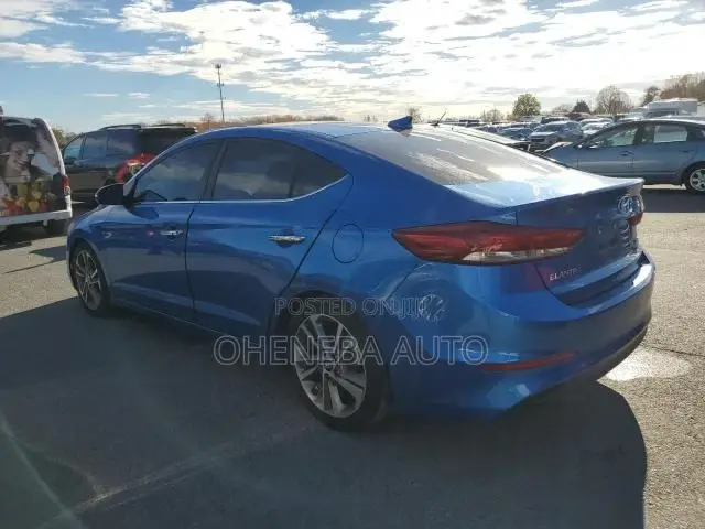 Hyundai Elantra Limited Sedan FWD (2.0L 4cyl 6A) 2017 Blue