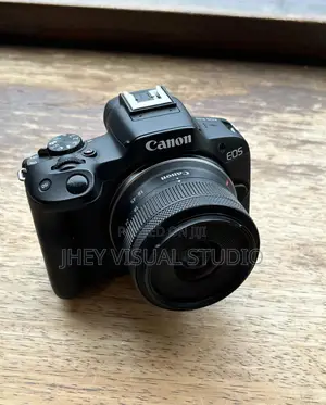 Canon Eos R50