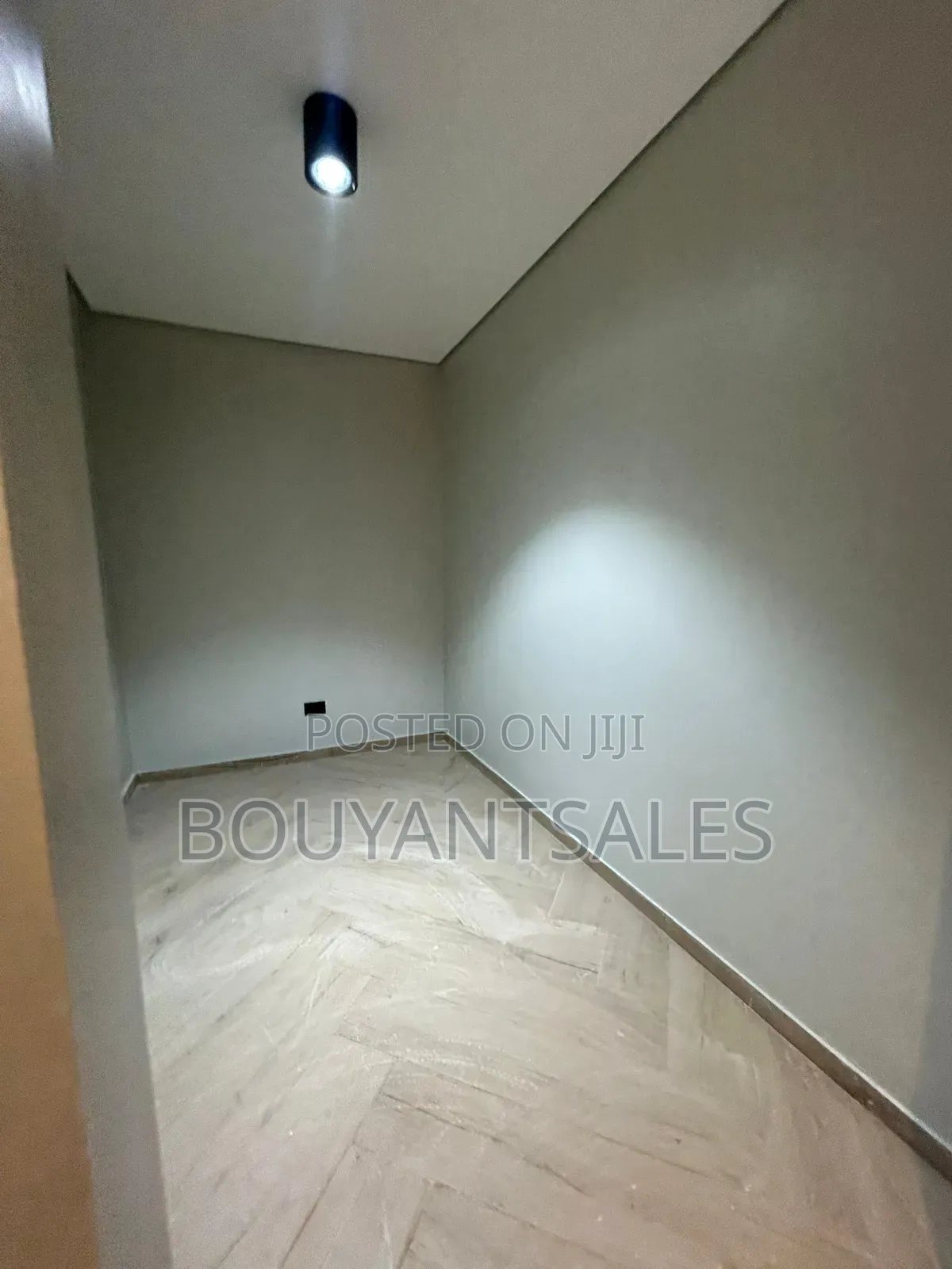 4bdrm House in Oyarifa -Teiman, Pentecost for sale