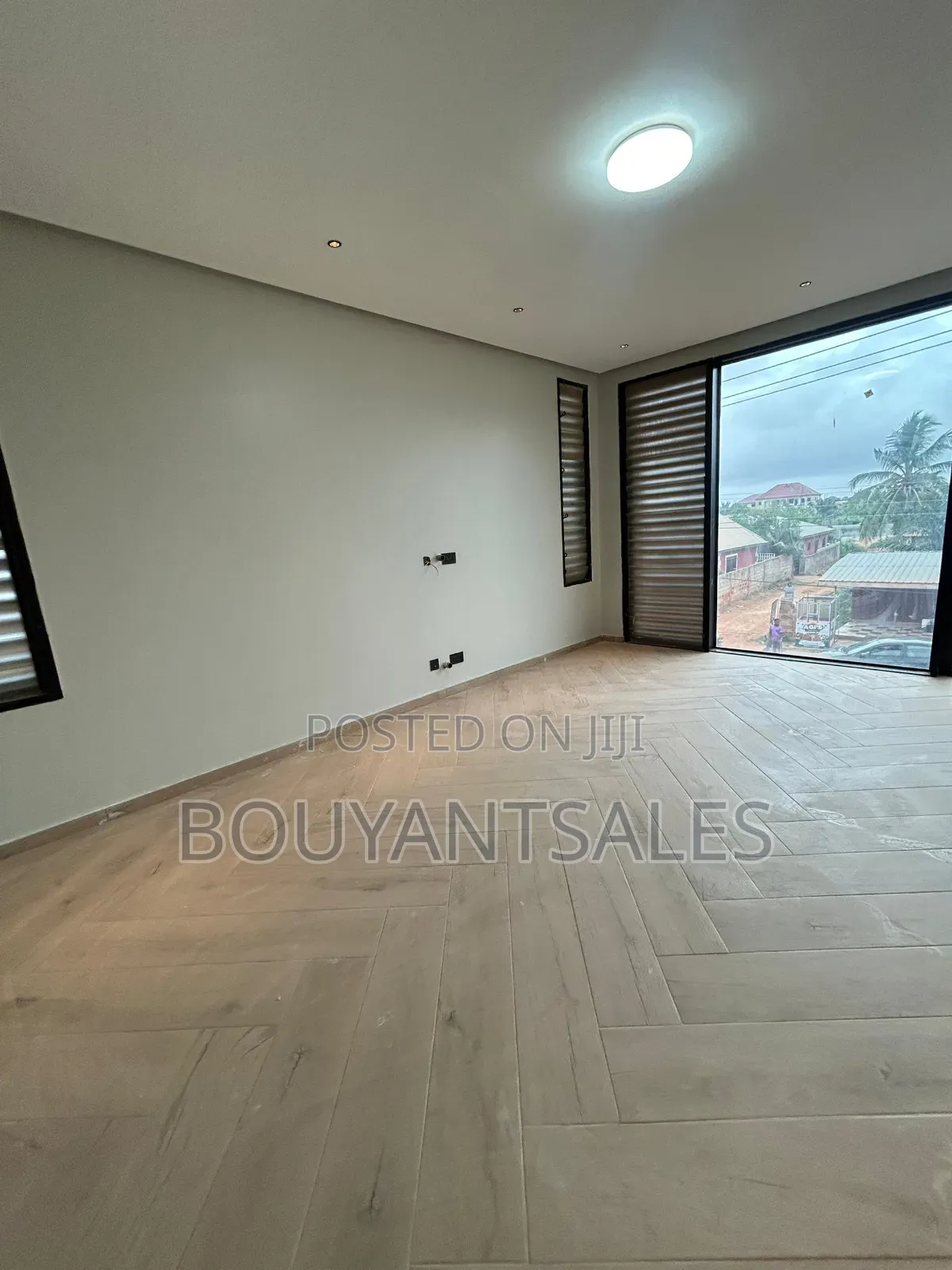 4bdrm House in Oyarifa -Teiman, Pentecost for sale