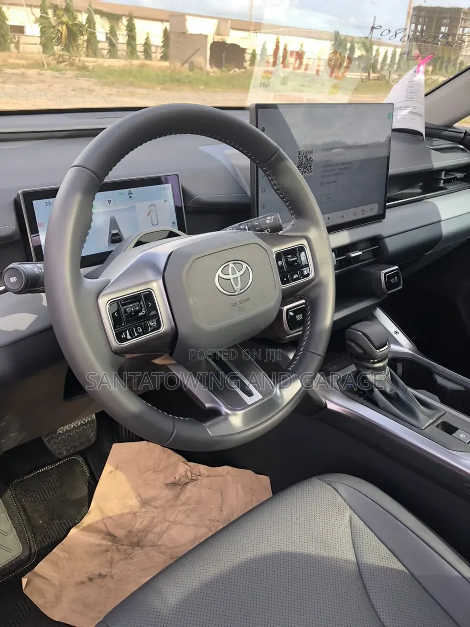 New Toyota RAV4 XLE Premium 2025 Black