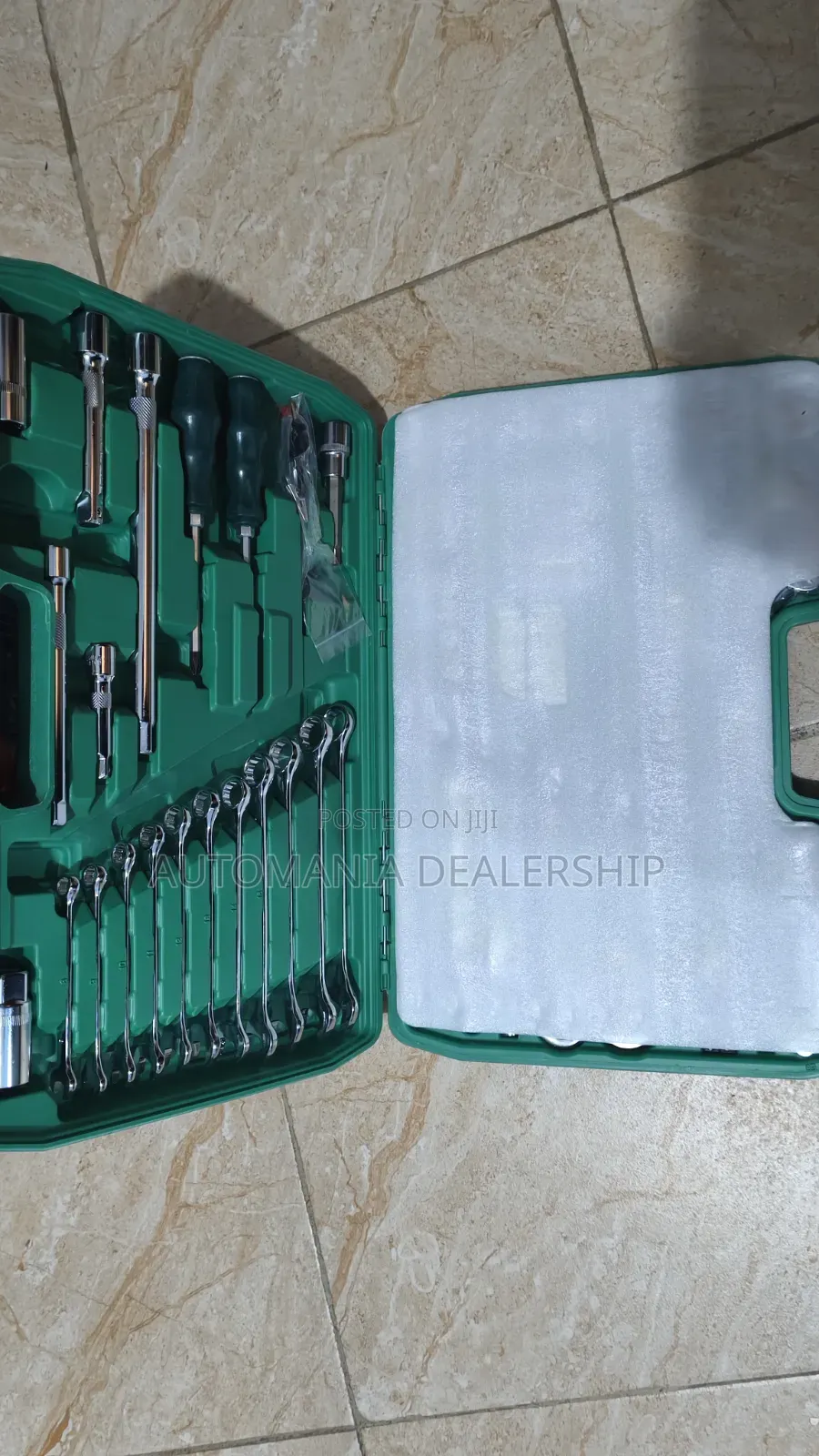 121 PCS Tools Set Box