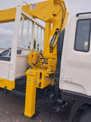 Hyundai 5ton Crane