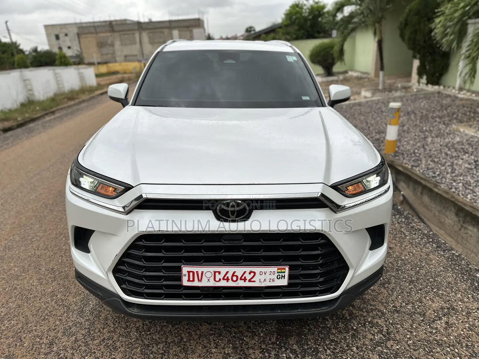 Toyota Grand Highlander XLE AWD 2024 White