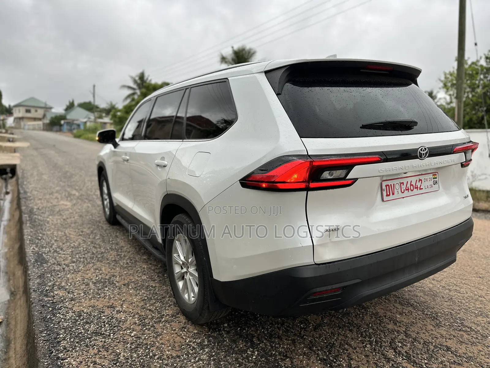 Toyota Grand Highlander XLE AWD 2024 White