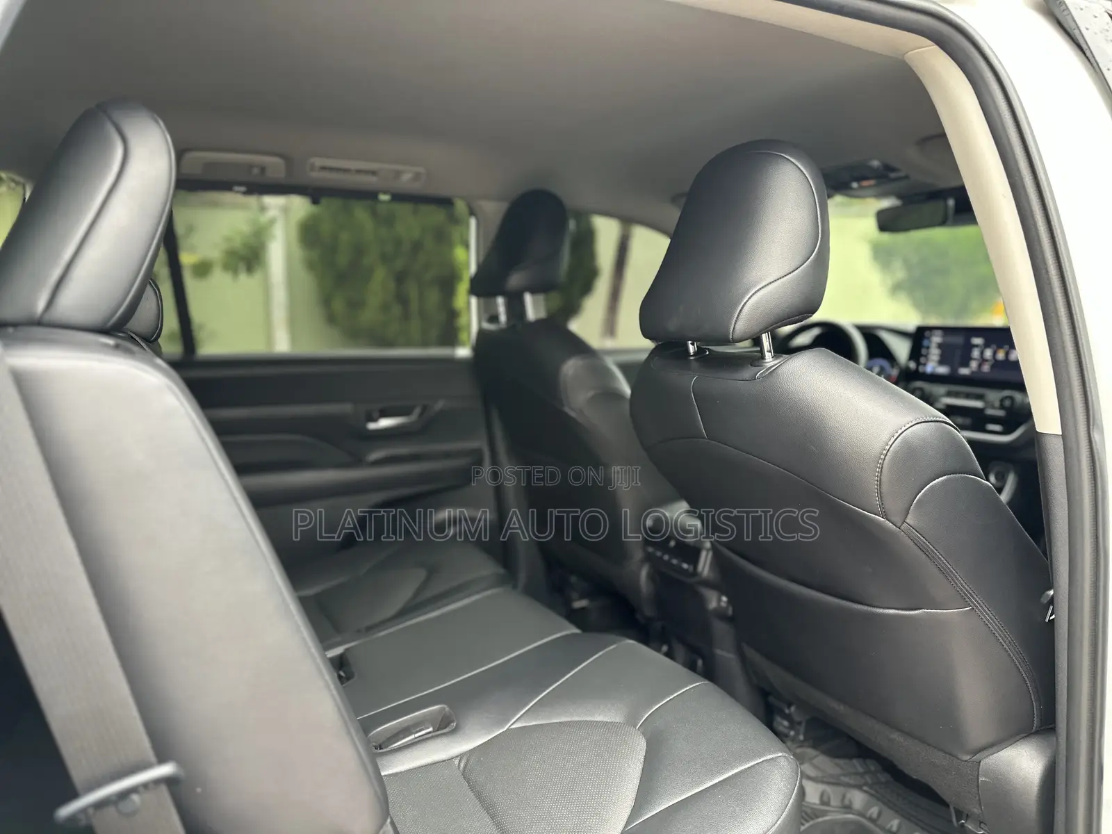 Toyota Grand Highlander XLE AWD 2024 White