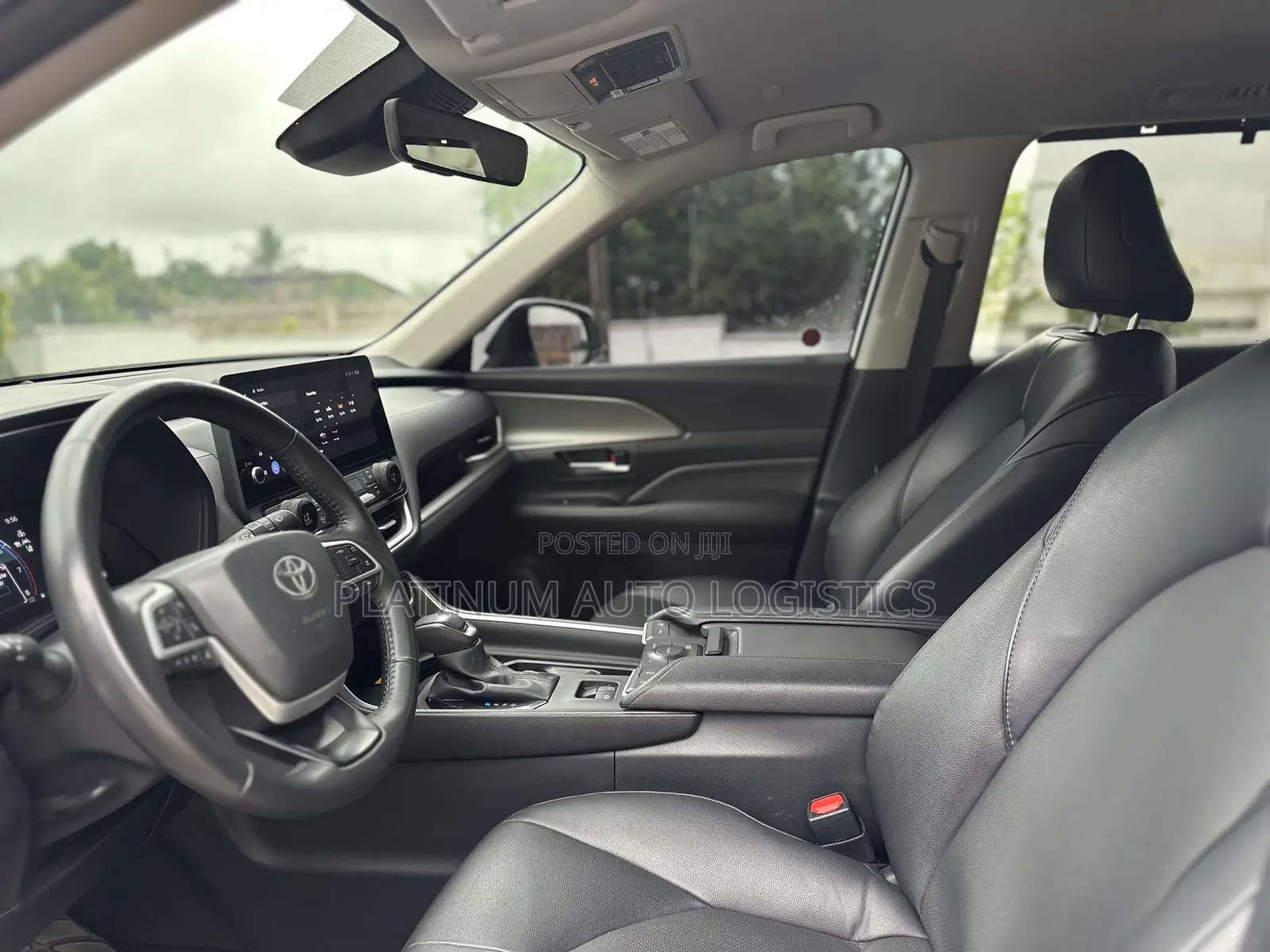 Toyota Grand Highlander XLE AWD 2024 White