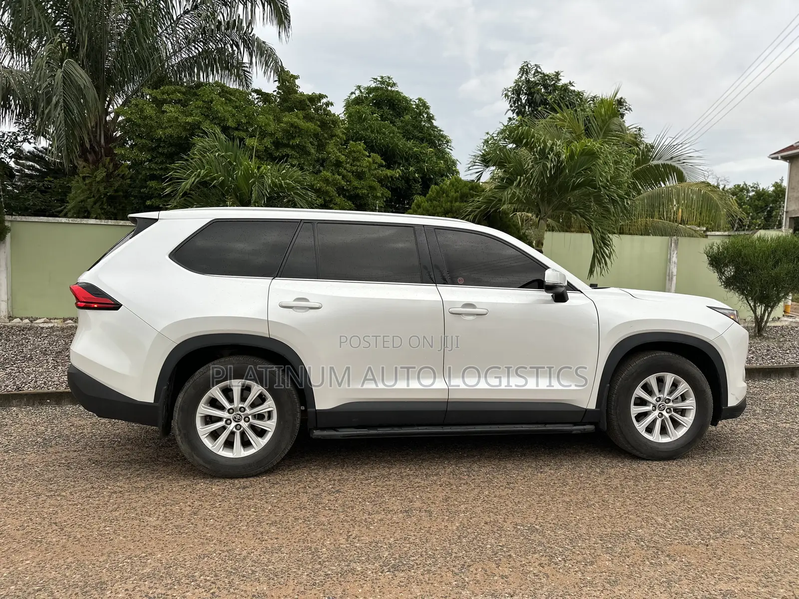 Toyota Grand Highlander XLE AWD 2024 White