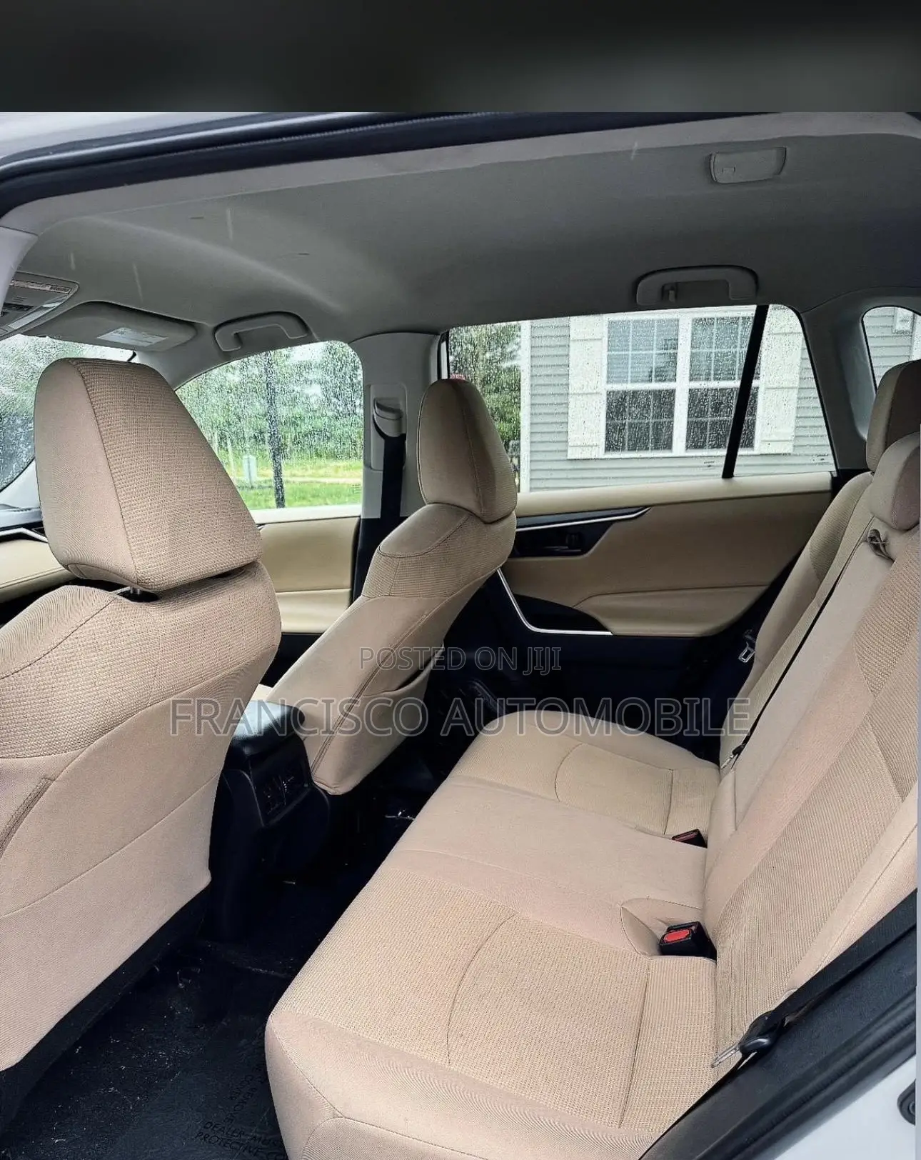 Toyota RAV4 LE 2022 White