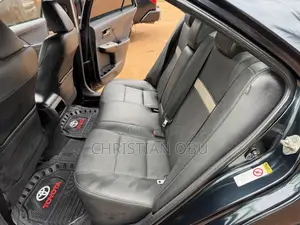 Toyota Camry SE Sport 4dr Sedan (2.5L 4cyl 6A) 2014 Beige