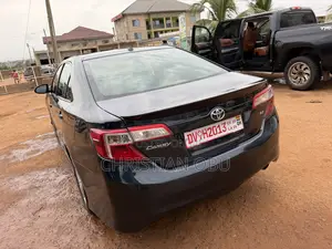 Toyota Camry SE Sport 4dr Sedan (2.5L 4cyl 6A) 2014 Beige