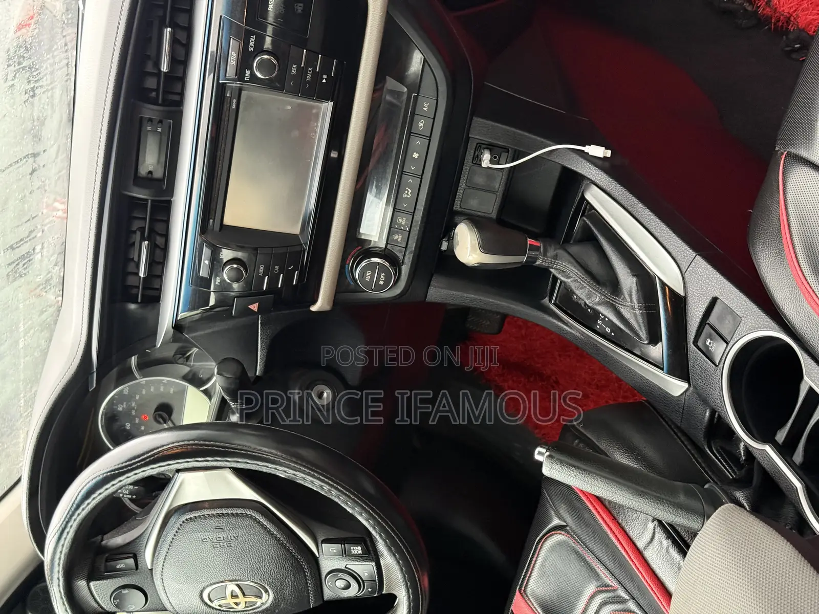 Toyota Corolla LE 4dr Sedan (1.8L 4cyl CVT) 2015 Green