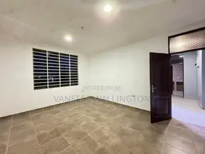 2bdrm Apartment in Lakeside for rent