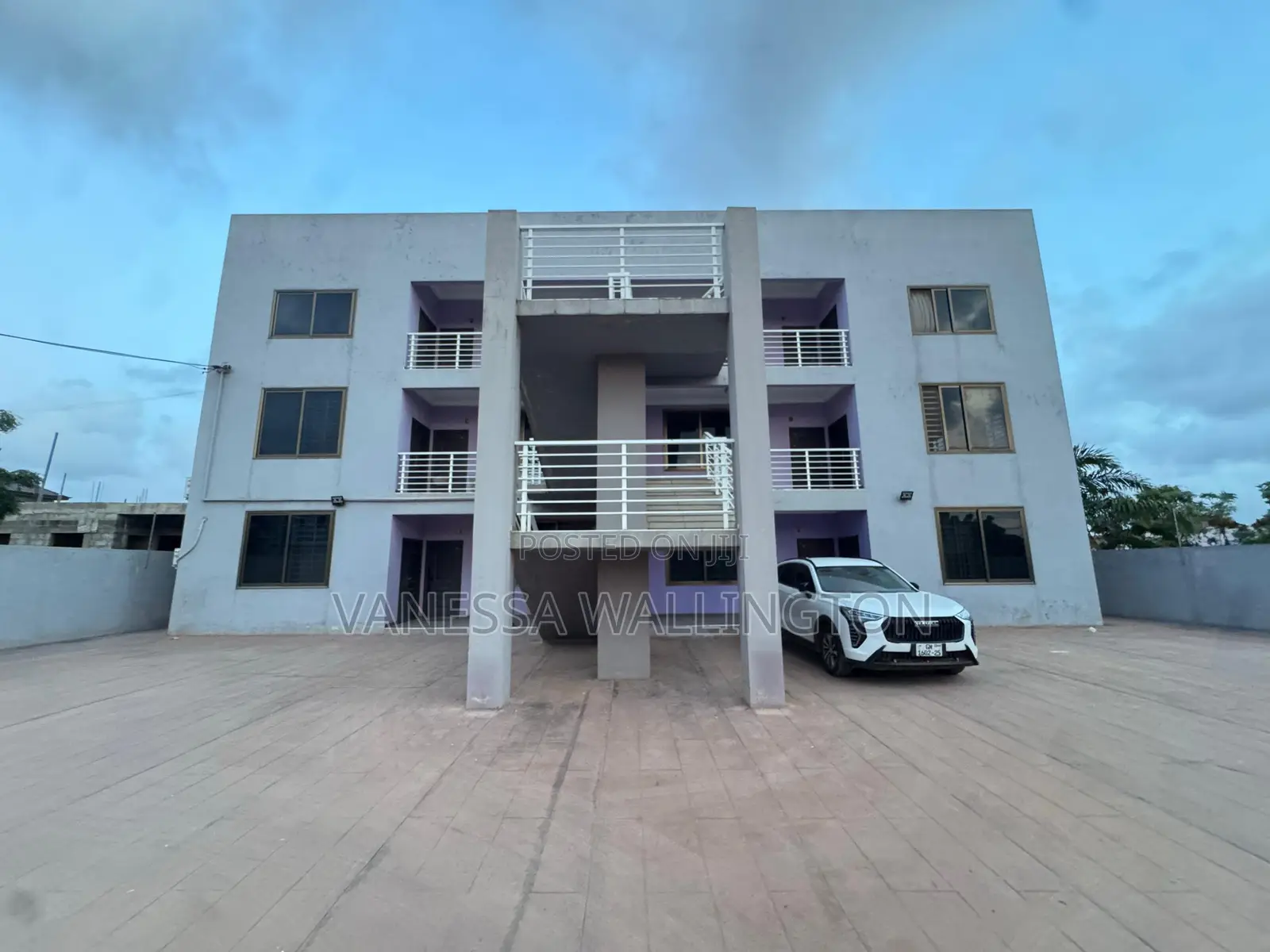 2bdrm Apartment in Lakeside for rent