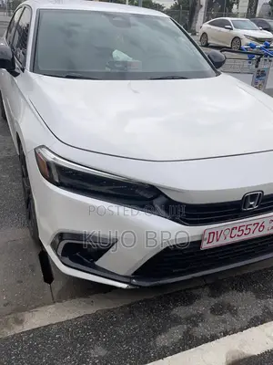 Honda Civic Sport 2022 White