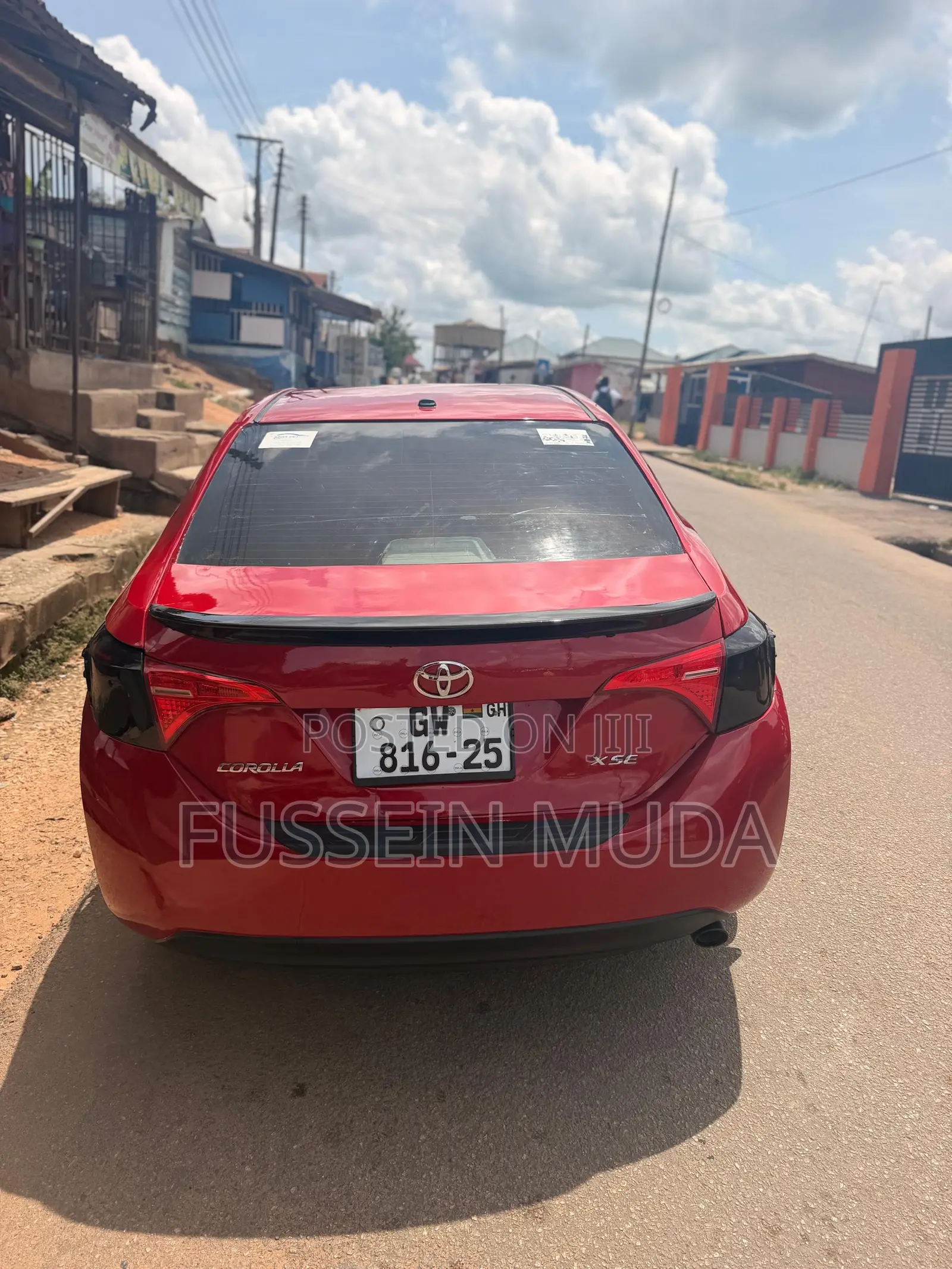 Toyota Corolla XSE (1.8L 4cyl 2A) 2018 Red