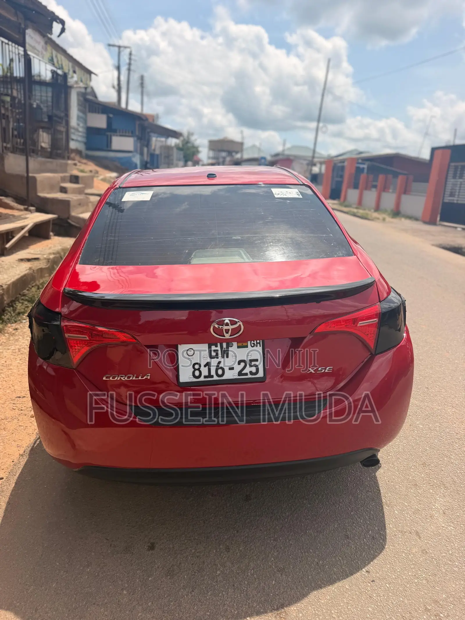 Toyota Corolla XSE (1.8L 4cyl 2A) 2018 Red
