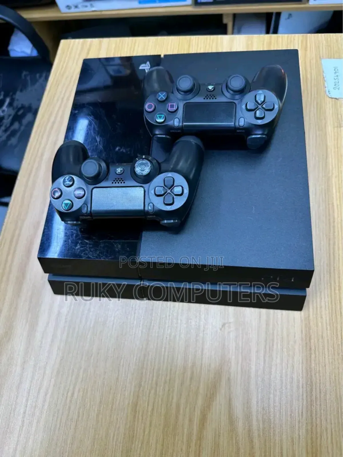 Ps4 Fat With Two Pad No Games