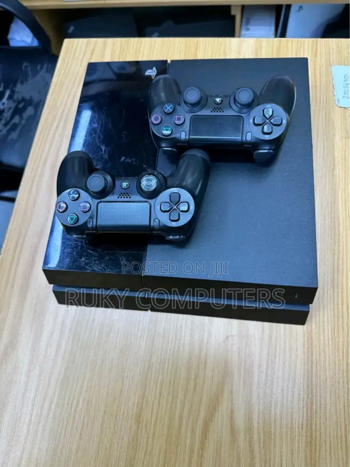 Ps4 Fat With Two Pad No Games