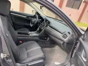 Honda Civic 2018 Gray
